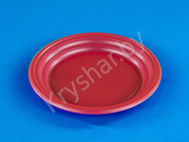 Тарелка диаметром 165 мм красная